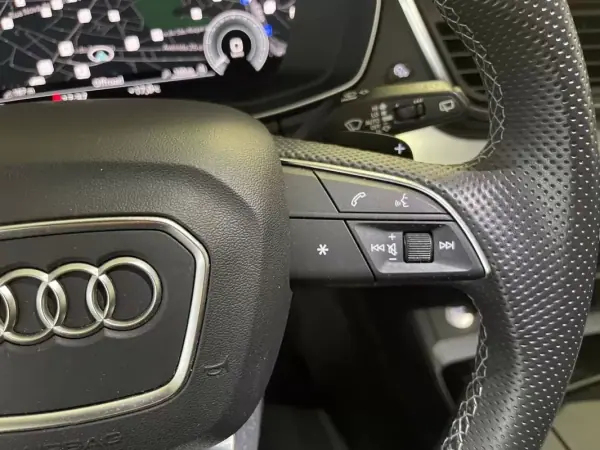 Audi Q5 Sportback 2023 - 44500 EUR, 89000 km - AUTO.MOTO.pt - 89000km - foto 23 de 47