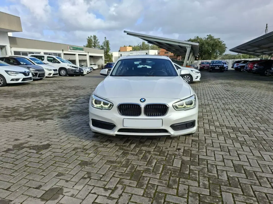 BMW 116 2015 - 17250 EUR, 100547 km - AUTO.MOTO.pt - 100547km - foto 3 de 33