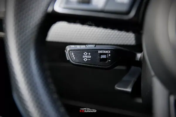 Audi A1 Sportback 2019 - 22750 EUR, 68000 km - AUTO.MOTO.pt - 68000km - foto 36 de 39