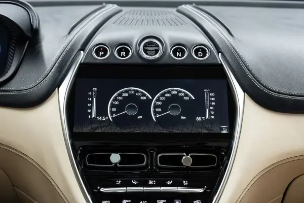 Aston Martin DBX 2020 - 149950 EUR, 55000 km - AUTO.MOTO.pt - 55000km - foto 42 de 53