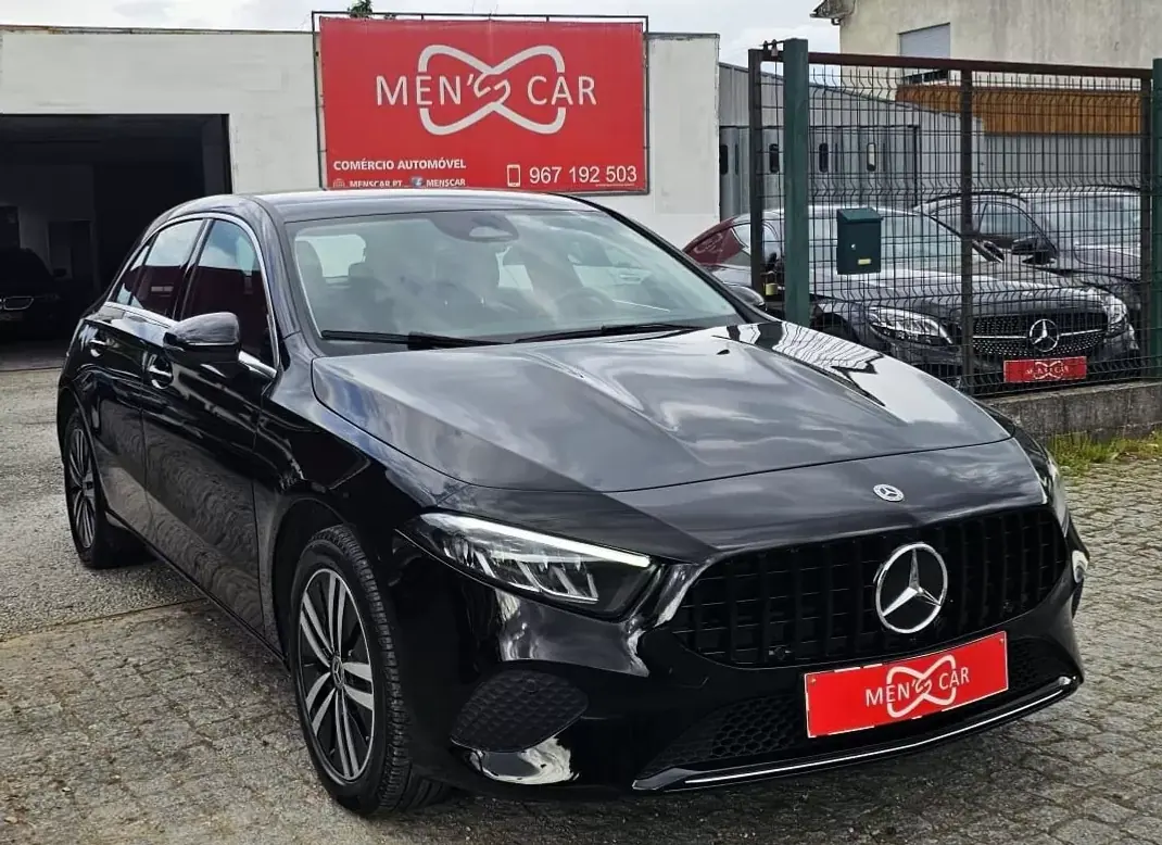 Mercedes-Benz A 250e 2023 - 31500 EUR, 70000 km - AUTO.MOTO.pt - 70000km - foto 1 de 24
