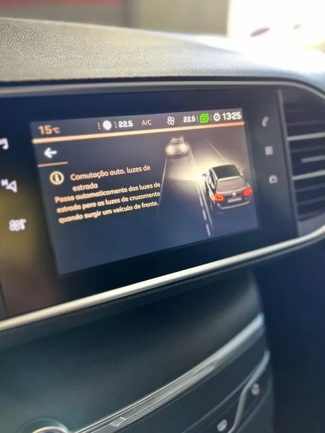 Peugeot 308 SW 2018 - 11500 EUR, 155853 km - AUTO.MOTO.pt - 155853km - foto 20 de 38