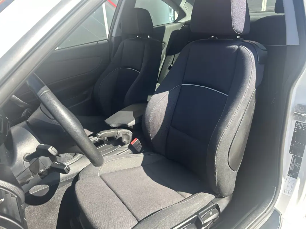 BMW 120 2011 - 14947 EUR, 123000 km - 123000km - foto 9 de 18