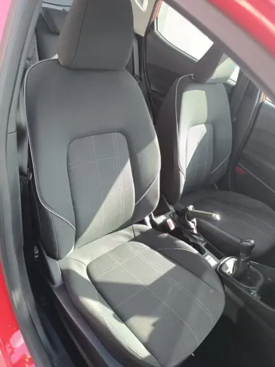 Ford Fiesta 2018 - 9900 EUR, 149596 km - AUTO.MOTO.pt - 149596km - foto 24 de 28