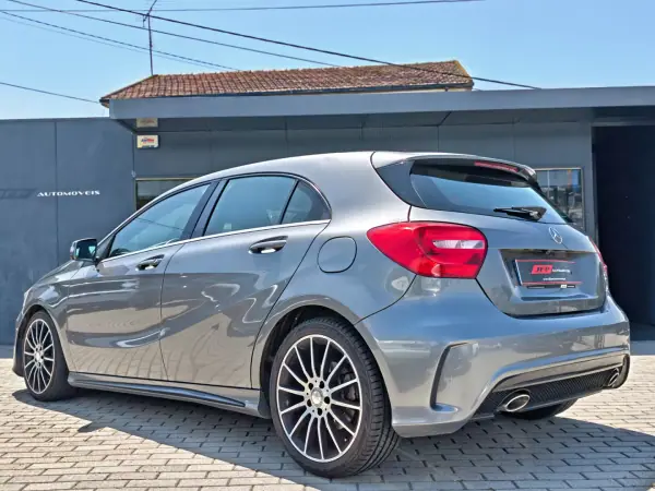 Mercedes-Benz A 180 2013 - 15800 EUR, 204000 km - AUTO.MOTO.pt - 204000km - foto 8 de 17