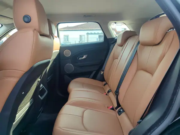 Land Rover Range Rover Evoque 2019 - 20900 EUR, 150000 km - AUTO.MOTO.pt - 150000km - foto 10 de 23