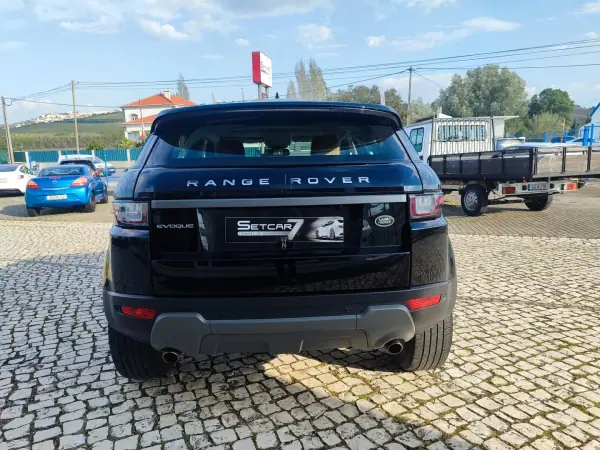Land Rover Range Rover Evoque 2019 - 20900 EUR, 150000 km - AUTO.MOTO.pt - 150000km - foto 6 de 23