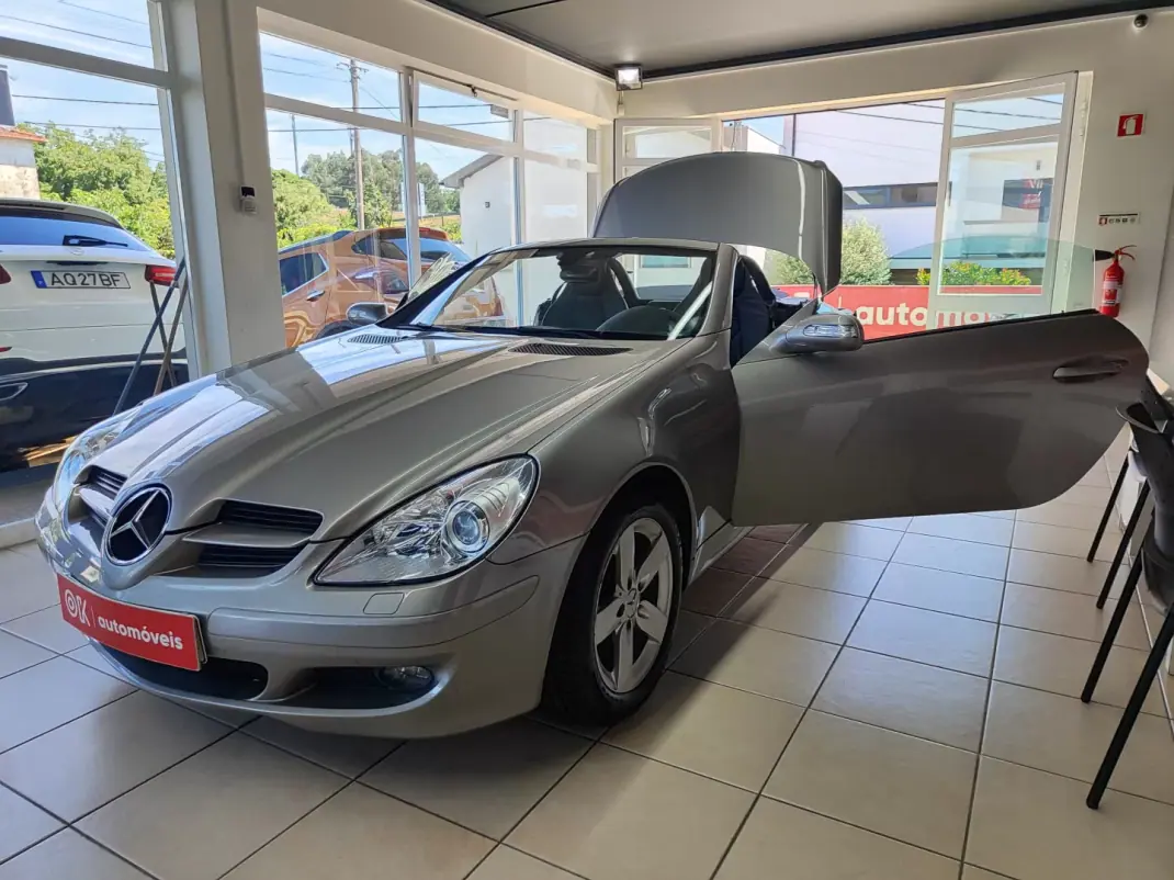 Mercedes-Benz SLK 200 2004 - 10950 EUR, 251000 km - 251000km - foto 19 de 35
