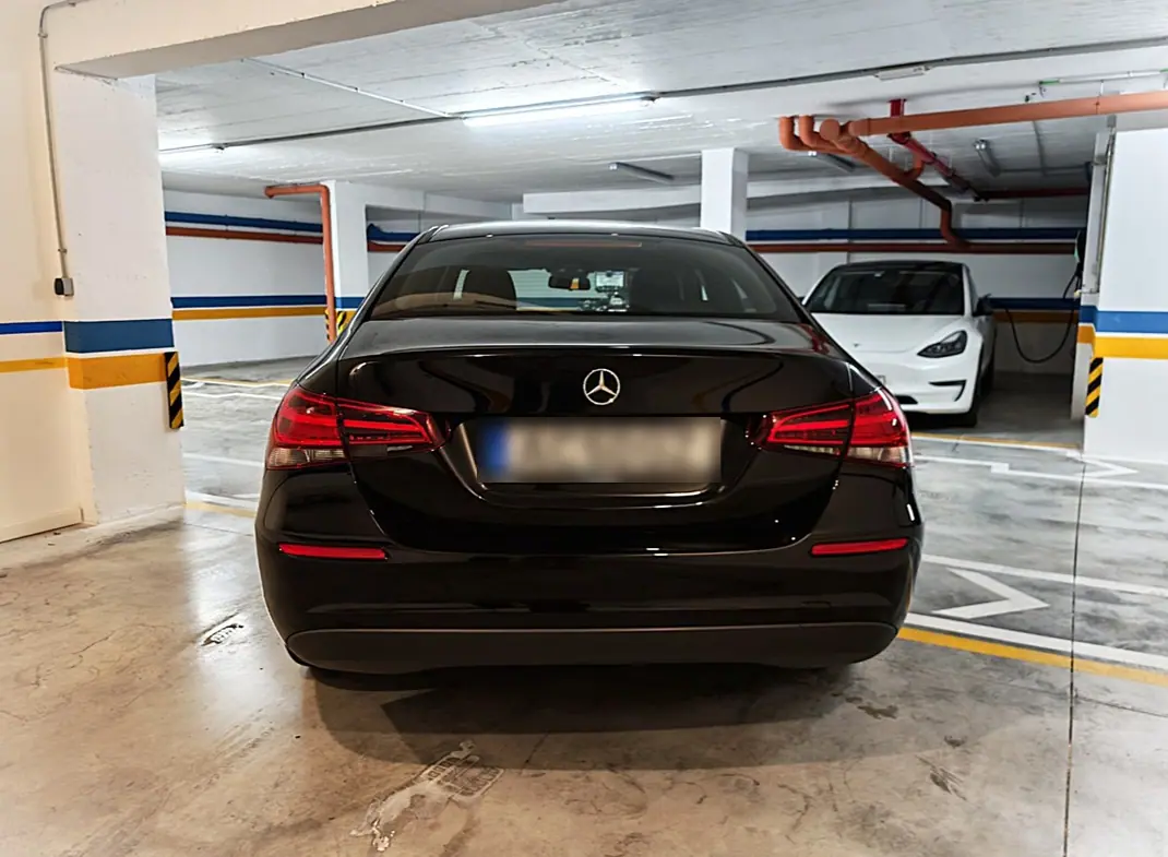 Mercedes-Benz A 180 Limousine 2020 - 21500 EUR, 88000 km - AUTO.MOTO.pt - 88000km - foto 8 de 14