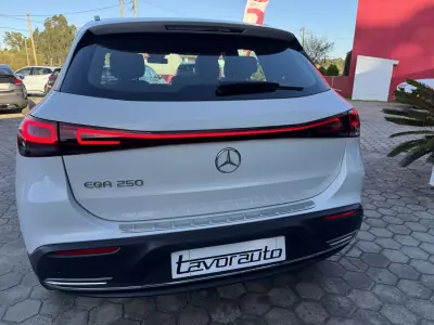 Mercedes-Benz EQA 2021 - 28900 EUR, 100000 km - 100000km - foto 27 de 50