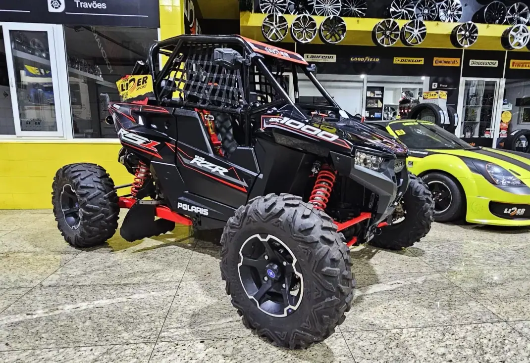 Polaris RZR 2019 - 16500 EUR, 8000 km - AUTO.MOTO.pt - 8000km - foto 1 de 18
