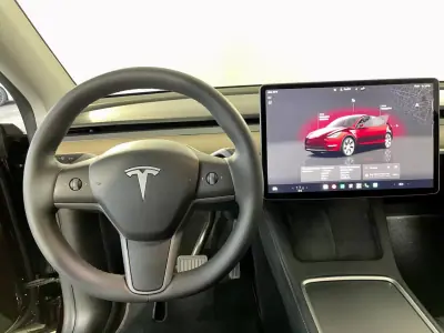 Tesla Model Y 2023 - 38900 EUR, 80000 km - 80000km - foto 14 de 38