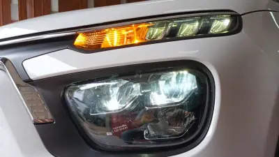 Citroën C3 VAN 2020 - 13618 EUR, 92936 km - AUTO.MOTO.pt - 92936km - foto 15 de 54