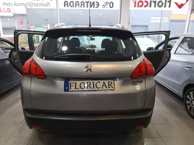 Peugeot 2008 2014 - 9490 EUR, 171420 km - AUTO.MOTO.pt - 171420km - foto 12 de 22