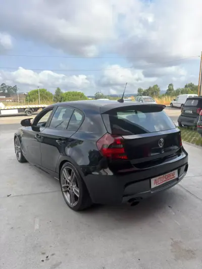 BMW 118 2010 - 12000 EUR, 176393 km - AUTO.MOTO.pt - 176393km - foto 4 de 18