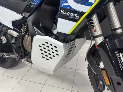 Husqvarna Norden 901 2023 - 14000 EUR, 8407 km - AUTO.MOTO.pt - 8407km - foto 14 de 24
