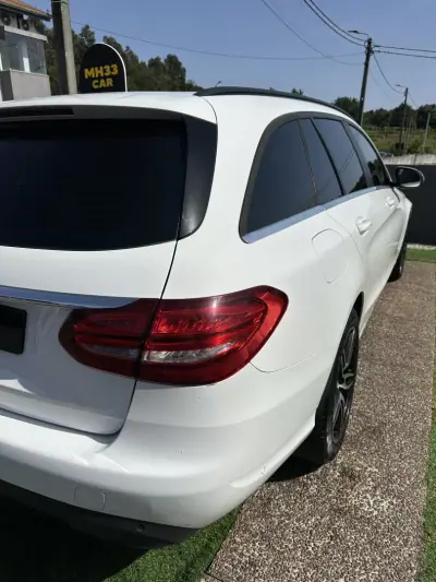 Mercedes-Benz C 180 2015 - 12900 EUR, 280000 km - AUTO.MOTO.pt - 280000km - foto 15 de 69