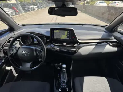 Toyota C-HR 2019 - 22990 EUR, 92000 km - AUTO.MOTO.pt - 92000km - foto 35 de 43