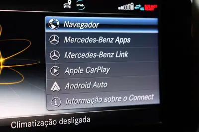 Mercedes-Benz E 220 2018 - 29900 EUR, 230000 km - AUTO.MOTO.pt - 230000km - foto 15 de 32