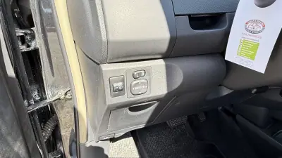 Toyota Yaris 2010 - 8700 EUR, 69707 km - AUTO.MOTO.pt - 69707km - foto 22 de 35