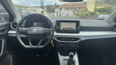SEAT Ibiza 2024 - 15490 EUR, 44000 km - AUTO.MOTO.pt - 44000km - foto 8 de 21