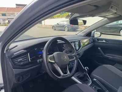 Volkswagen Polo 2022 - 14490 EUR, 114100 km - AUTO.MOTO.pt - 114100km - foto 12 de 19