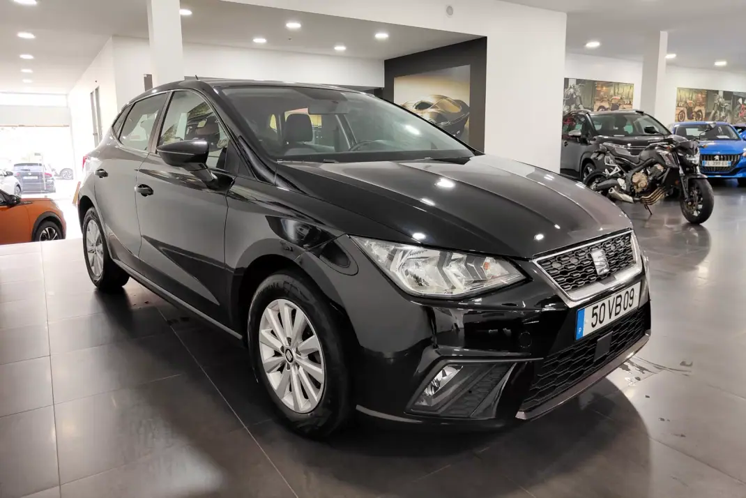 Renault Mégane E-Tech 2022 - 27990 EUR, 40000 km - AUTO.MOTO.pt - 40000km - foto 6 de 47