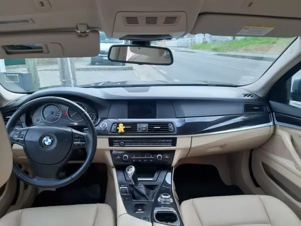 BMW 520 2012 - 13400 EUR, 206550 km - AUTO.MOTO.pt - 206550km - foto 14 de 28