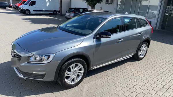 Volvo V60 Cross Country 2016
