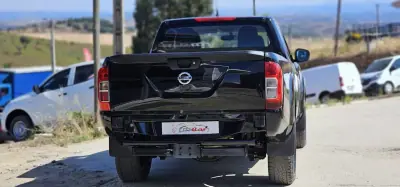 Nissan Navara 2020 - 27400 EUR, 190102 km - AUTO.MOTO.pt - 190102km - foto 4 de 12