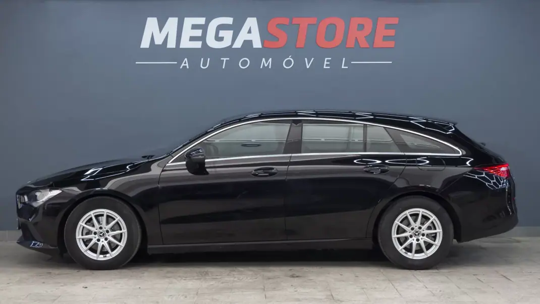 Mercedes-Benz CLA 180 2022 - 23900 EUR, 105000 km - 105000km - foto 4 de 33