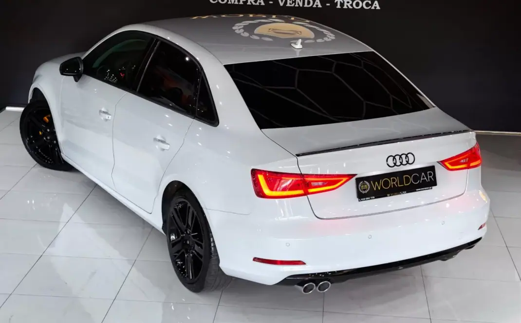 Audi A3 Limousine 2014 - 19900 EUR, 164761 km - 164761km - foto 14 de 40