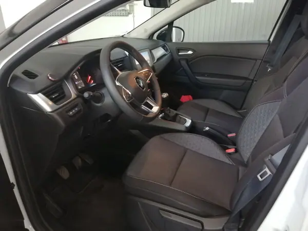 Renault Captur 2023 - 18500 EUR, 27000 km - 27000km - foto 2 de 3