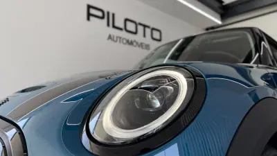 MINI 3 Portas 2023 - 22990 EUR, 4690 km - AUTO.MOTO.pt - 4690km - foto 2 de 28