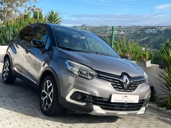 Renault Captur 2019 - 16990 EUR, 90898 km - AUTO.MOTO.pt - 90898km - foto 36 de 37