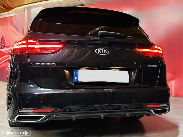 Kia Ceed SW 1.6 GDi PHEV Drive 6DCT 2022 Híbrido Plug-In