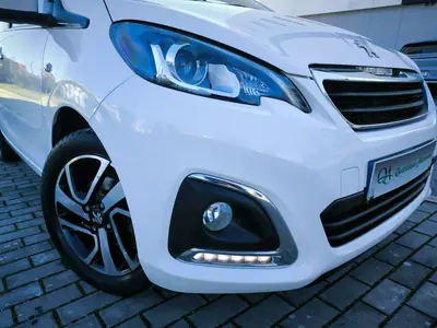 Peugeot 108 2018 - 9999 EUR, 180453 km - AUTO.MOTO.pt - 180453km - foto 47 de 60