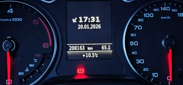 Audi A3 2014 - 13999 EUR, 208000 km - AUTO.MOTO.pt - 208000km - foto 12 de 15