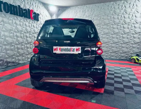 Smart Fortwo Cabrio 2013 - 7490 EUR, 134920 km - AUTO.MOTO.pt - 134920km - foto 8 de 24