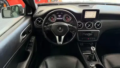 Mercedes-Benz A 180 2013 - 12990 EUR, 237399 km - AUTO.MOTO.pt - 237399km - foto 26 de 28