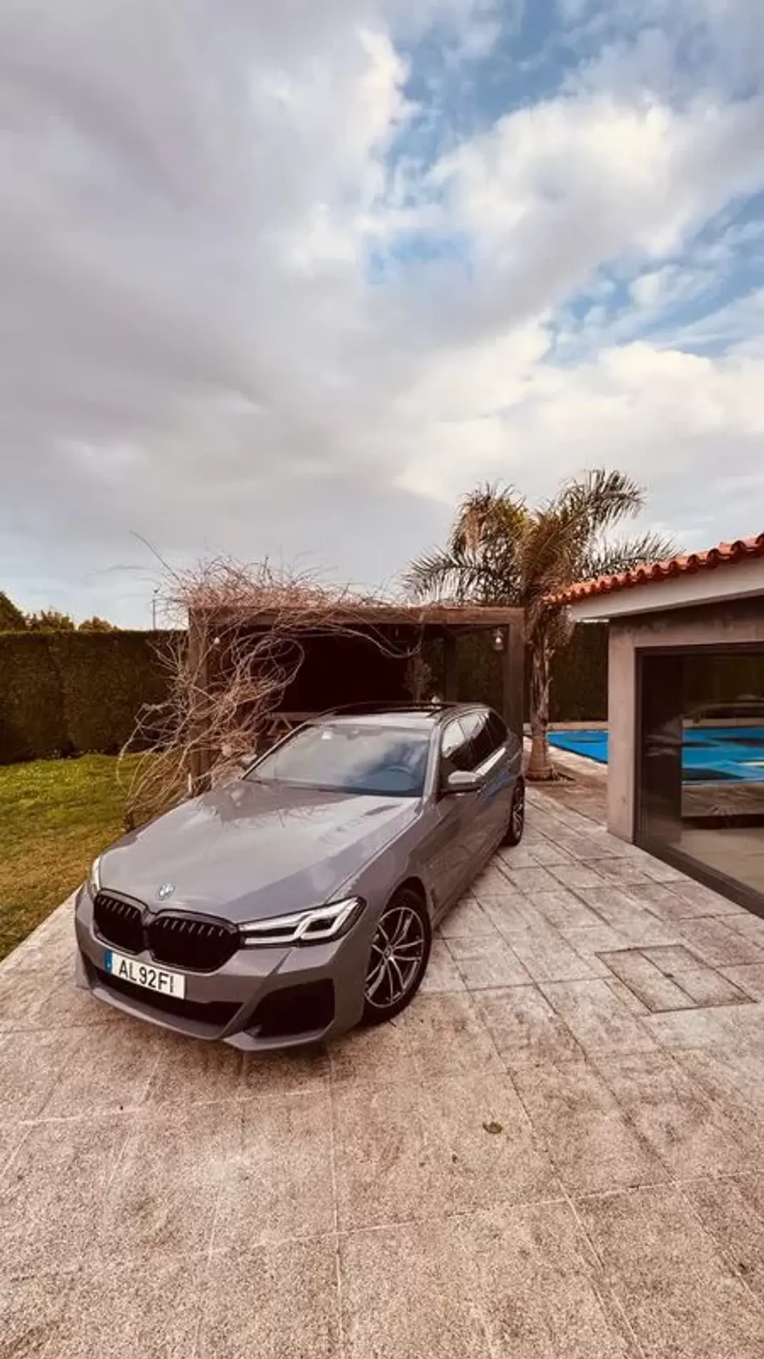 BMW 530e 2021 - 38750 EUR, 118296 km - AUTO.MOTO.pt - 118296km - foto 30 de 31