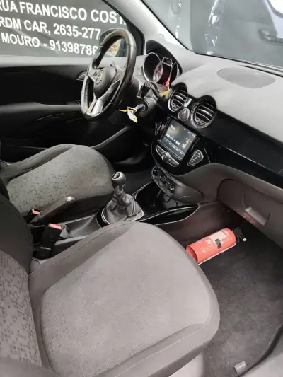 Opel Adam 2017 - 9200 EUR, 112000 km - AUTO.MOTO.pt - 112000km - foto 7 de 10