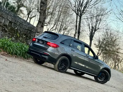 Mercedes-Benz GLC 350 2017 - 46490 EUR, 160000 km - AUTO.MOTO.pt - 160000km - foto 10 de 25