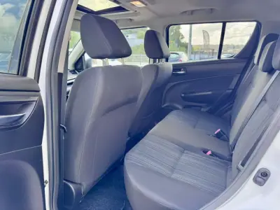 Suzuki Swift 2015 - 8990 EUR, 178000 km - AUTO.MOTO.pt - 178000km - foto 13 de 28