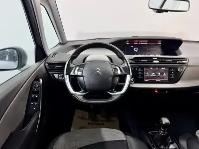 Citroën C4 Grand Picasso 2018 - 11500 EUR, 154000 km - AUTO.MOTO.pt - 154000km - foto 23 de 57