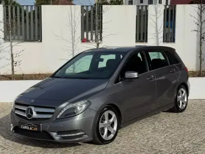Mercedes-Benz B 200 2013 - 10950 EUR, 210000 km - 210000km - foto 3 de 26