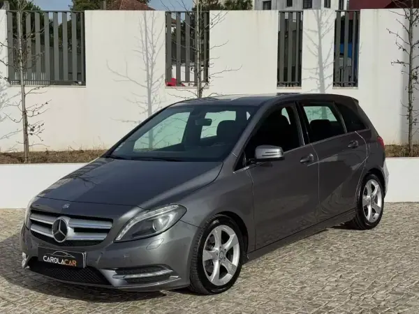 Mercedes-Benz B 200 2013 - 10950 EUR, 210000 km - 210000km - foto 3 de 26