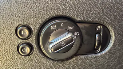 MINI 3 Portas 2016 - 17990 EUR, 105971 km - AUTO.MOTO.pt - 105971km - foto 22 de 23