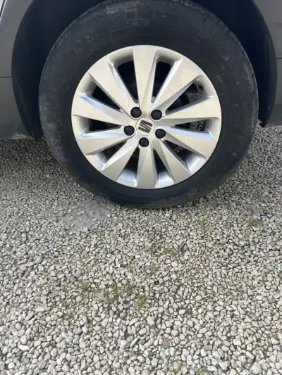 SEAT Arona 2023 - 15990 EUR, 60500 km - AUTO.MOTO.pt - 60500km - foto 7 de 18