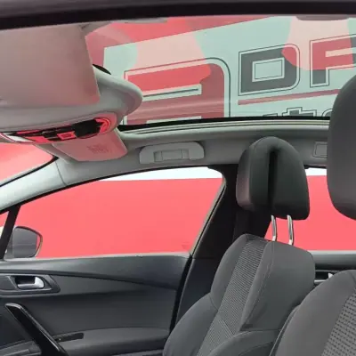 Peugeot 508 SW 2012 - 9900 EUR, 259271 km - AUTO.MOTO.pt - 259271km - foto 11 de 18